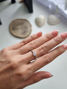 Engagement Ring with a Solitaire Round White Diamond | Fête Matrimony XI