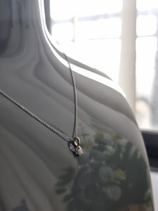 Pendant with a Single Hanging Round White Diamond | Fête Jubilee XVI