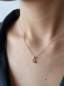 Pendant with a Single Hanging Round White Diamond | Fête Jubilee XVI